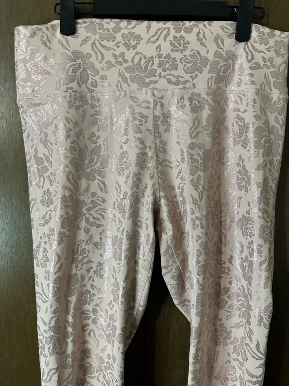 Fabletics Leggings High-Waisted Printed PureLuxe 7/8 Pink Shimmer Floral Size XL - Picture 4 of 10